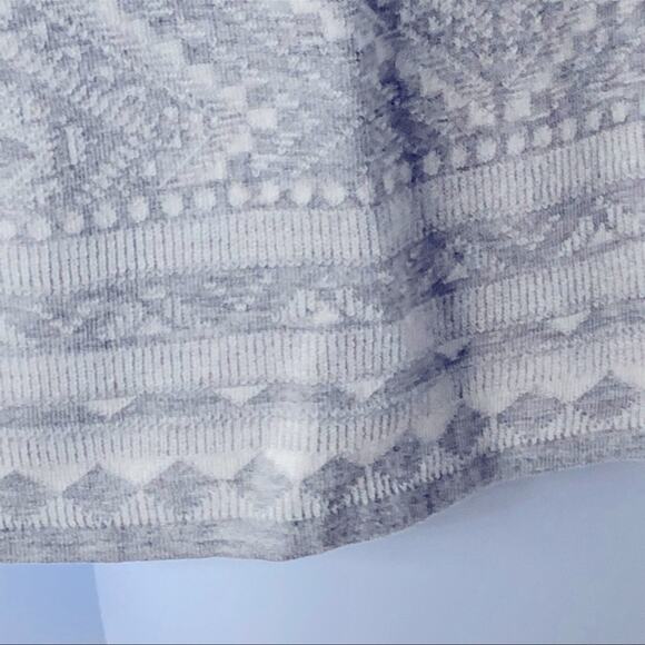 Bass Medallion Print Grey & White Cardigan Button Front Sweater Medium - Picture 8 of 12